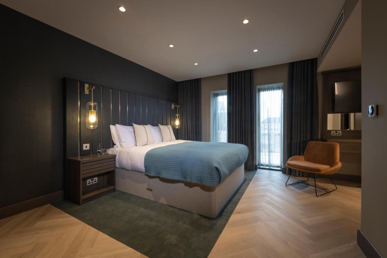 The Heyford Hotel Upper Heyford  エクステリア 写真
