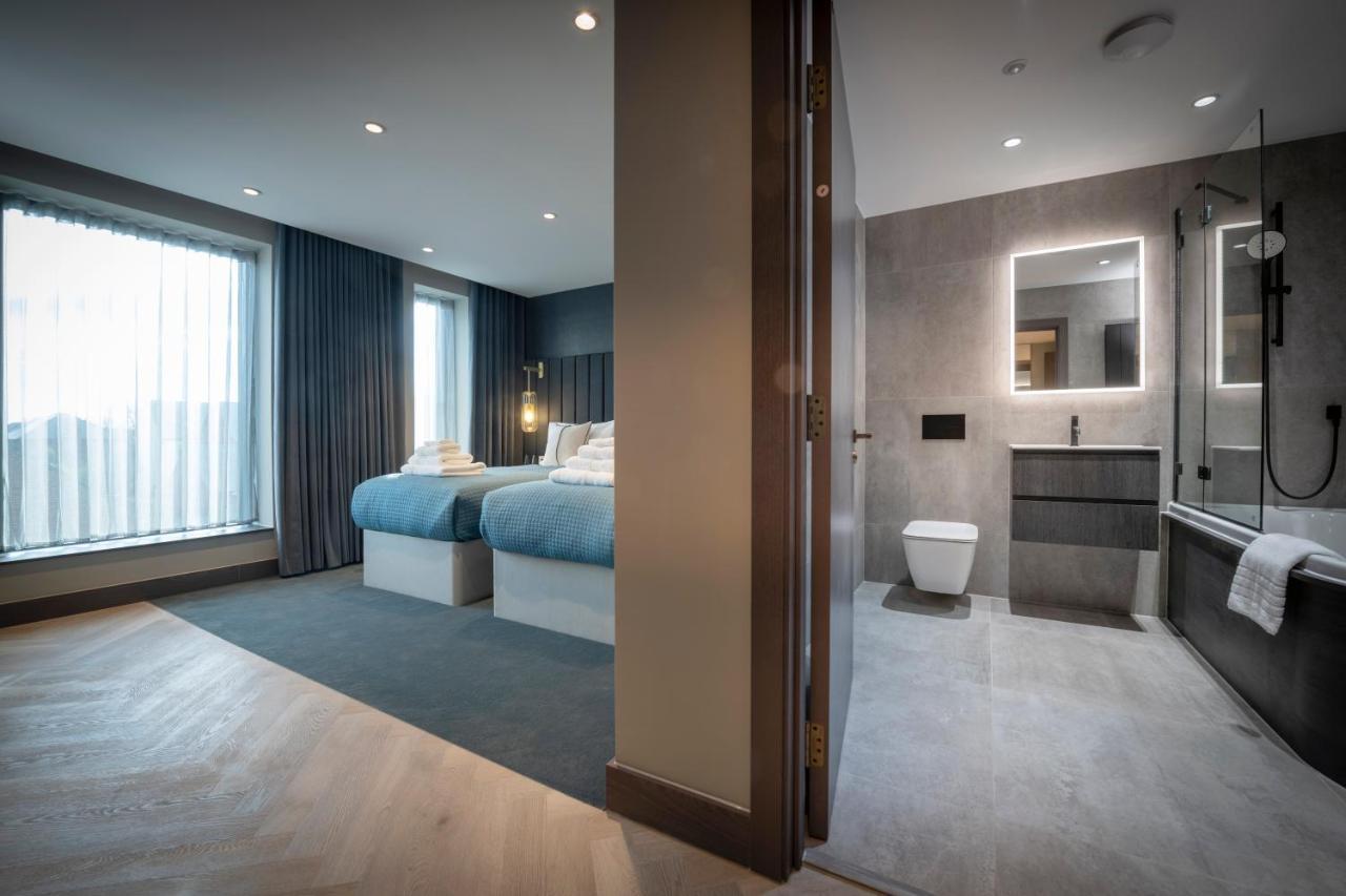 The Heyford Hotel Upper Heyford  エクステリア 写真