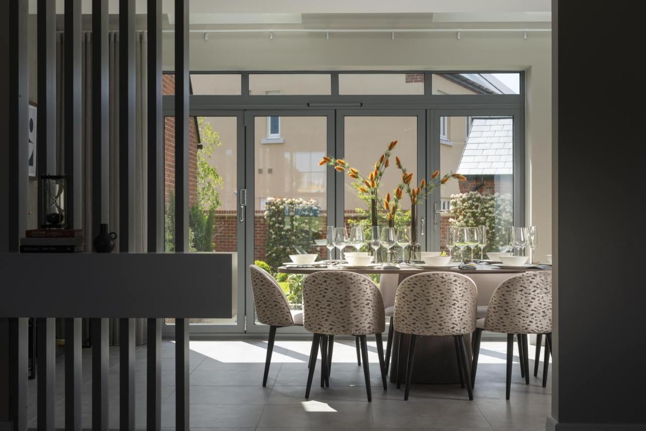 The Heyford Hotel Upper Heyford  エクステリア 写真